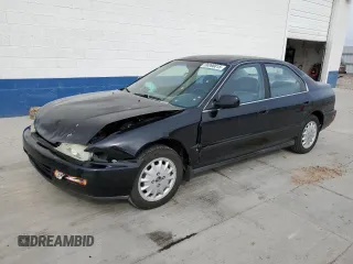 1997 Honda Accord LX с VIN 1HGCD5638VA105274, выставлен на аукционе Copart как лот 56990015 с пробегом 235 623 миль миль и Списание • Salvage title. История ставок и продаж доступна на DreamBid. Изображение 1.