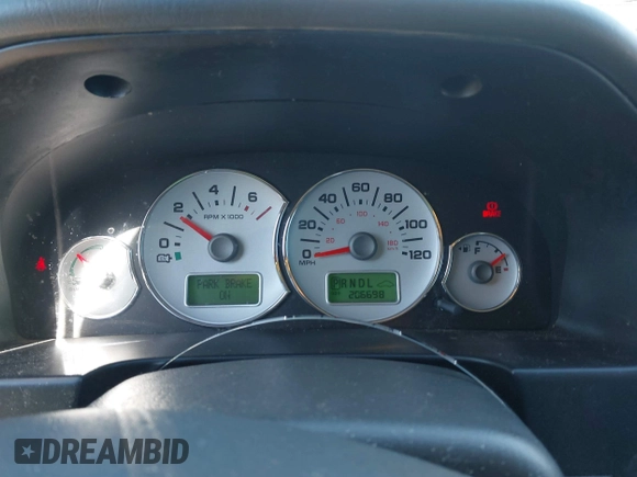 2005 Ford Escape Hybrid with VIN 1FMCU95H45KD16867, listed as a IAAI auction lot 41661311 with 206,698 mi miles. Bid and sale history available at carsss.com. Image 7.