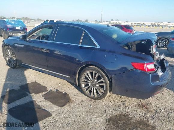2017 Lincoln Continental Select with VIN 1LN6L9SKXH5605481, listed as a IAAI auction lot 41465590 with 89,174 mi miles. Bid and sale history available at carsss.com. Image 3.