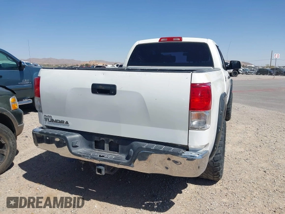 2011 Toyota Tundra z VIN 5TFRM5F1XBX028424, wystawiony jako IAAI lot #42138712 z przebiegiem 182 376 mil mil oraz . Historia ofert i sprzedaży dostępna na DreamBid. Obrazek 16.