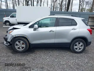 2018 Chevrolet Trax LT with VIN KL7CJLSB3JB639471, listed as a IAAI auction lot 42056140 with 83,017 mi miles and . Bid and sale history available at carsss.com. Image 14.