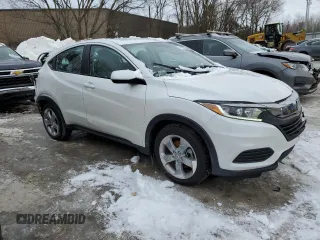 2021 Honda HR-V LX with VIN 3CZRU6H30MM708145, listed as a Copart auction lot 45362525 with 39,243 mi miles and Salvage Title. Bid and sale history available at carsss.com. Image 4.
