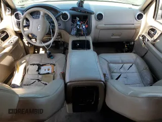 2003 Ford Expedition Eddie Bauer z VIN 1FMFU17L53LA57569, wystawiony jako Copart lot #57427235 z przebiegiem Nie podano mil oraz Szkoda całkowita • Salvage title. Historia ofert i sprzedaży dostępna na DreamBid. Obrazek 8.