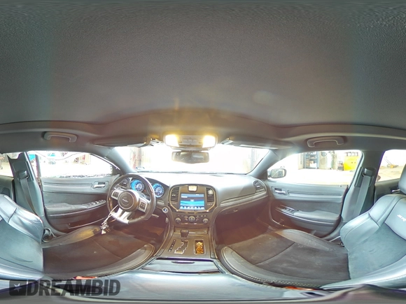 2013 Chrysler 300 SRT-8 z VIN 2C3CCAFJ5DH652791, wystawiony jako Copart lot #55895915 z przebiegiem 146 485 mil mil oraz Szkoda całkowita • Salvage title. Historia ofert i sprzedaży dostępna na DreamBid. Obrazek 14.