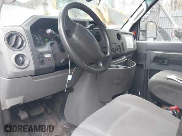 2010 Ford Econoline Cargo Commercial with VIN 1FTNE1EW2ADA91759, listed as a IAAI auction lot 41679181 with 287,584 mi miles and . Bid and sale history available at carsss.com. Image 5.