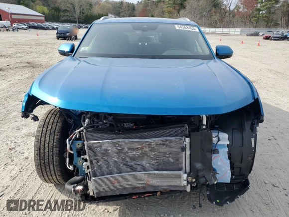 2024 Volkswagen Atlas SE with VIN 1V2KE2CA0RC248463, listed as a Copart auction lot 54363465 with 3,969 mi miles and Salvage title. Bid and sale history available at DreamBid. Image 5.