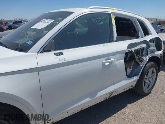2019 Audi Q5 Premium with VIN WA1ANAFY0K2022137, listed as a IAAI auction lot 41840650 with 88,863 mi miles and . Bid and sale history available at DreamBid. Image 17.