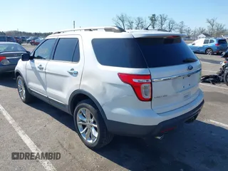 2011 Ford Explorer Limited with VIN 1FMHK8F82BGA04579, listed as a IAAI auction lot 42052690 with 203,555 mi miles and . Bid and sale history available at DreamBid. Image 3.