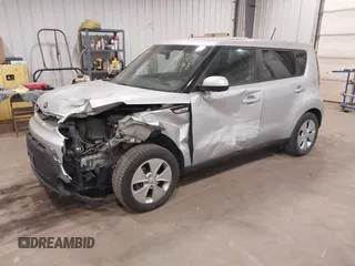 2016 Kia Soul with VIN KNDJN2A21G7869371, listed as a IAAI auction lot 40902645 with 88,414 mi miles. Bid and sale history available at carsss.com. Image 2.