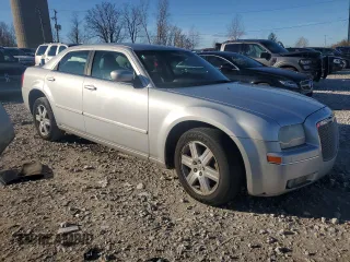 2005 Chrysler 300 Touring AWD with VIN 2C3JK53G45H695417, listed as a Copart auction lot 79775944 with Not Provided miles and Clean Title. Bid and sale history available at DreamBid. Image 4.