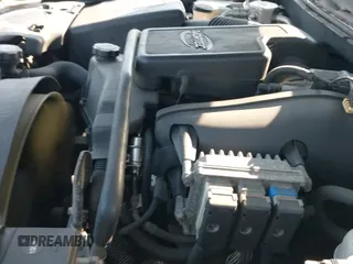 2002 Chevrolet TrailBlazer LTZ z VIN 1GNDT13S822352611, wystawiony jako IAAI lot #42818024 z przebiegiem 196 858 mil mil oraz . Historia ofert i sprzedaży dostępna na DreamBid. Obrazek 22.