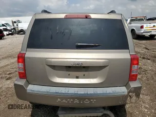 2008 Jeep Patriot Sport z VIN 1J8FT28W58D744423, wystawiony jako Copart lot #53795645 z przebiegiem 244 640 mil mil oraz Szkoda całkowita • Salvage title. Historia ofert i sprzedaży dostępna na DreamBid. Obrazek 6.