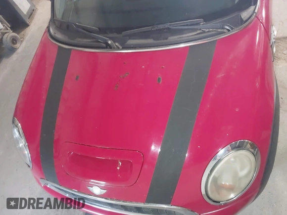 2008 MINI Hardtop S with VIN WMWMF73568TT89766, listed as a IAAI auction lot 42717545 with Not provided miles and . Bid and sale history available at DreamBid. Image 10.