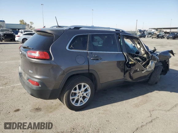 2018 Jeep Cherokee Latitude Plus with VIN 1C4PJLLB2JD511116, listed as a Copart auction lot 53005435 with 55,657 mi miles and Salvage title. Bid and sale history available at DreamBid. Image 3.
