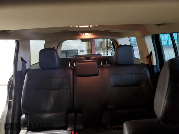 2014 Ford Flex SEL z VIN 2FMGK5C80EBD20556, wystawiony jako Copart lot #60169395 z przebiegiem 172 047 mil mil oraz Czysty tytuł • Clean title. Historia ofert i sprzedaży dostępna na DreamBid. Obrazek 10.