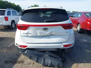 2017 Kia Sportage EX z VIN KNDPNCAC2H7283501, wystawiony jako IAAI lot #42268933 z przebiegiem 137 503 mil mil oraz . Historia ofert i sprzedaży dostępna na DreamBid. Obrazek 16.