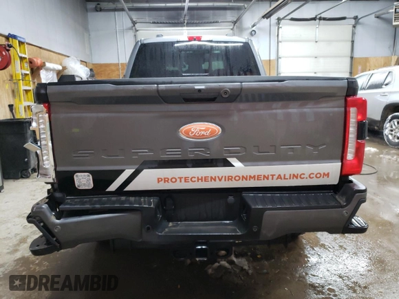 2024 Ford F-350 XL with VIN 1FT8W3BM1REF51296, listed as a Copart auction lot 89250765 with 7,140 mi miles and Salvage Title. Bid and sale history available at DreamBid. Image 6.