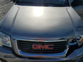 2003 GMC Envoy SLT z VIN 1GKDS13S832228632, wystawiony jako Copart lot #50330805 z przebiegiem 224 605 mil mil oraz Szkoda całkowita • Salvage title. Historia ofert i sprzedaży dostępna na DreamBid. Obrazek 12.