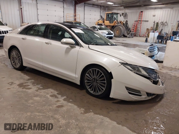 2016 Lincoln MKZ with VIN 3LN6L2JK0GR600486, listed as a IAAI auction lot 41943399 with 118,706 mi miles. Bid and sale history available at carsss.com. Image 1.