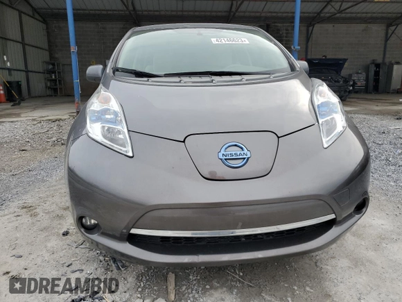 2015 Nissan LEAF SV with VIN 1N4AZ0CPXFC330728, listed as a Copart auction lot 42146623 with 85,961 mi miles. Bid and sale history available at carsss.com. Image 5.
