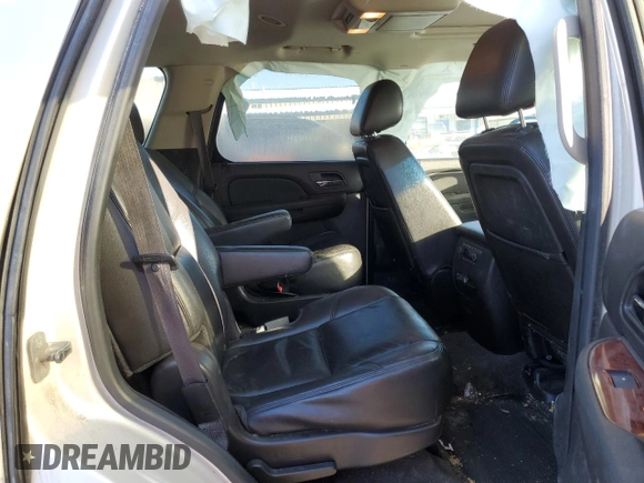 2012 GMC Yukon SLT with VIN 1GKS2CE08CR289095, listed as a Copart auction lot 45971935 with 203,703 mi miles and Salvage Title. Bid and sale history available at carsss.com. Image 11.