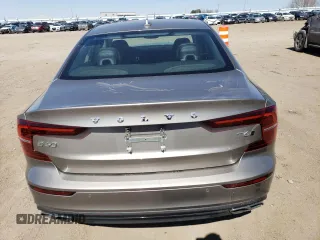 2020 Volvo S60 Momentum with VIN 7JRA22TK1LG060177, listed as a Copart auction lot 47666584 with 28,520 mi miles. Bid and sale history available at carsss.com. Image 6.