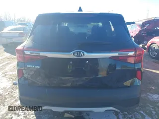 2021 Kia Seltos LX with VIN KNDEPCAA1M7229729, listed as a IAAI auction lot 41322078 with 49,297 mi miles. Bid and sale history available at carsss.com. Image 16.