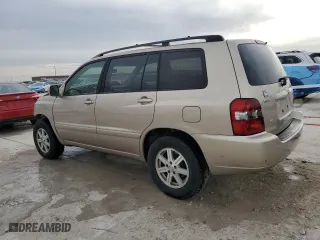 2004 Toyota Highlander with VIN JTEDP21A140024017, listed as a Copart auction lot 48247795 with 120,587 mi miles and Salvage Title. Bid and sale history available at carsss.com. Image 2.