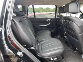 2022 BMW X7 xDrive40i z VIN 5UXCW2C03N9M08416, wystawiony jako Copart lot #57808645 z przebiegiem 38 424 mil mil oraz Szkoda całkowita • Salvage title. Historia ofert i sprzedaży dostępna na DreamBid. Obrazek 11.