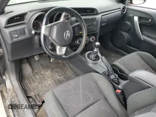 2012 Scion tC z VIN JTKJF5C75C3036478, wystawiony jako Copart lot #53190045 z przebiegiem 140 592 mil mil oraz Czysty tytuł • Clean title. Historia ofert i sprzedaży dostępna na DreamBid. Obrazek 8.