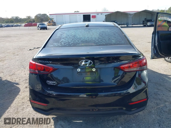 2019 Hyundai Accent SE with VIN 3KPC24A32KE060928, listed as a IAAI auction lot 41190538 with 81,971 mi miles. Bid and sale history available at carsss.com. Image 16.