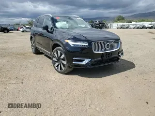 2023 Volvo XC90 Plus Bright Theme z VIN YV4H60CN0P1959375, wystawiony jako Copart lot #56911955 z przebiegiem 18 874 mil mil oraz Szkoda całkowita • Salvage title. Historia ofert i sprzedaży dostępna na DreamBid. Obrazek 14.