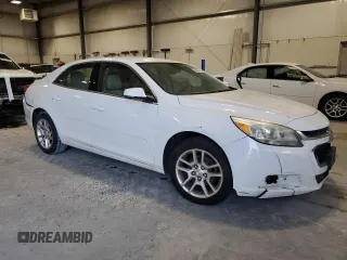 2015 Chevrolet Malibu LT with VIN 1G11C5SL2FF135592, listed as a Copart auction lot 53901415 with 231,300 mi miles and Clean Title. Bid and sale history available at DreamBid. Image 4.