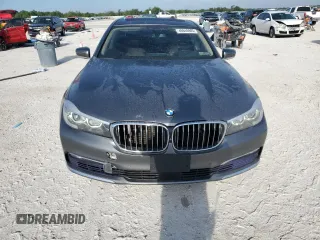 2017 BMW 7 Series 740i xDrive with VIN WBA7E4C31HGV23346, listed as a Copart auction lot 49840905 with 155,047 mi miles and Salvage Title. Bid and sale history available at carsss.com. Image 5.