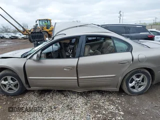 2002 Pontiac Bonneville SE z VIN 1G2HX54K624146331, wystawiony jako IAAI lot #41924115 z przebiegiem 83 665 mil mil oraz . Historia ofert i sprzedaży dostępna na DreamBid. Obrazek 14.
