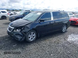 2008 Honda Odyssey Touring with VIN 5FNRL38988B116806, listed as a IAAI auction lot 41920934 with 181,841 mi miles and . Bid and sale history available at DreamBid. Image 17.