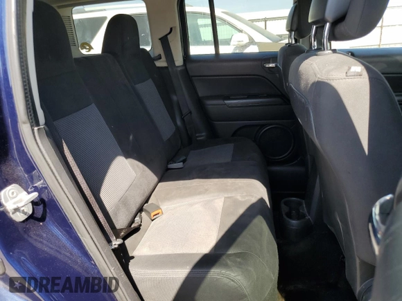 2013 Jeep Patriot Sport z VIN 1C4NJPBAXDD272247, wystawiony jako Copart lot #60102925 z przebiegiem 156 579 mil mil oraz Szkoda całkowita • Salvage title. Historia ofert i sprzedaży dostępna na DreamBid. Obrazek 11.