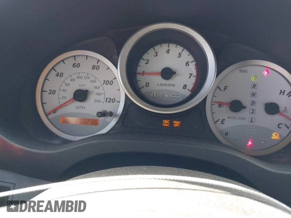 2005 Toyota RAV4 with VIN JTEGD20V750049595, listed as a IAAI auction lot 41944071 with 173,236 mi miles. Bid and sale history available at carsss.com. Image 7.