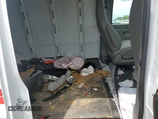 2024 Chevrolet Express Cargo с VIN 1GCWGAF79R1103764, выставлен на аукционе Copart как лот 57837425 с пробегом 24 563 миль миль и Списание • Salvage title. История ставок и продаж доступна на DreamBid. Изображение 11.