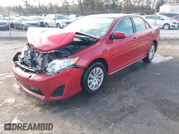 2014 Toyota Camry L with VIN 4T4BF1FK3ER435781, listed as a IAAI auction lot 41882265 with 28,509 mi miles. Bid and sale history available at carsss.com. Image 2.
