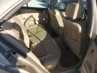 1996 Mercedes-Benz E-Class with VIN WDBJF55F7TJ022765, listed as a Copart auction lot 70577504 with 186,340 mi miles and Salvage Title. Bid and sale history available at carsss.com. Image 10.
