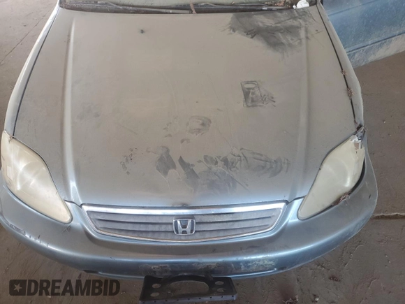 2000 Honda Civic VP z VIN 2HGEJ6611YH517547, wystawiony jako Copart lot #48056345 z przebiegiem 192 274 mil mil oraz Szkoda całkowita • Salvage title. Historia ofert i sprzedaży dostępna na DreamBid. Obrazek 11.