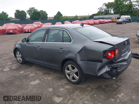 2009 Volkswagen Jetta SE with VIN 3VWRZ71K99M121820, listed as a IAAI auction lot 42458066 with 177,287 mi miles and . Bid and sale history available at DreamBid. Image 3.