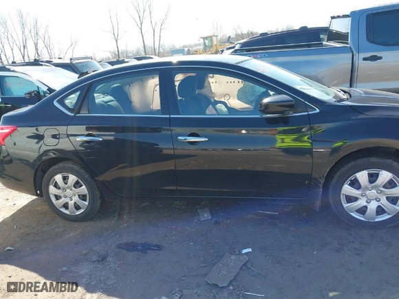 2016 Nissan Sentra SR with VIN 3N1AB7AP2GL683371, listed as a IAAI auction lot 41817502 with 82,072 mi miles. Bid and sale history available at carsss.com. Image 14.