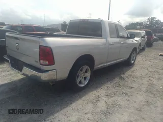 2012 Ram 1500 SLT z VIN 1C6RD6GP4CS292303, wystawiony jako IAAI lot #42314138 z przebiegiem 182 181 mil mil oraz . Historia ofert i sprzedaży dostępna na DreamBid. Obrazek 4.