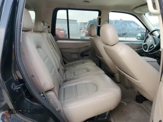 2003 Ford Explorer XLT z VIN 1FMZU63K83ZA83250, wystawiony jako Copart lot #48923675 z przebiegiem 78 797 mil mil oraz Szkoda całkowita • Salvage title. Historia ofert i sprzedaży dostępna na DreamBid. Obrazek 11.