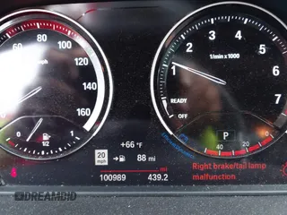 2019 BMW X1 xDrive28i with VIN WBXHT3C54K3H35641, listed as a IAAI auction lot 42241894 with 100,989 mi miles and . Bid and sale history available at DreamBid. Image 15.