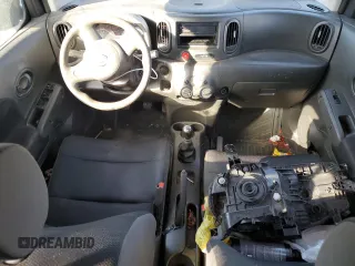 2010 Nissan Cube S z VIN JN8AZ2KR1AT166694, wystawiony jako Copart lot #54436635 z przebiegiem 136 661 mil mil oraz Szkoda całkowita • Salvage title. Historia ofert i sprzedaży dostępna na DreamBid. Obrazek 8.
