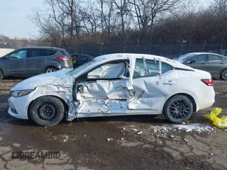 2020 Nissan Sentra S z VIN 3N1AB8BV2LY223112, wystawiony jako IAAI lot #41315610 z przebiegiem 50 660 mil mil oraz . Historia ofert i sprzedaży dostępna na DreamBid. Obrazek 14.