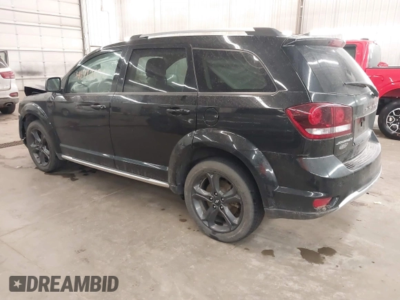 2020 Dodge Journey Crossroad with VIN 3C4PDCGB4LT263188, listed as a IAAI auction lot 41712652 with 92,639 mi miles and . Bid and sale history available at carsss.com. Image 3.